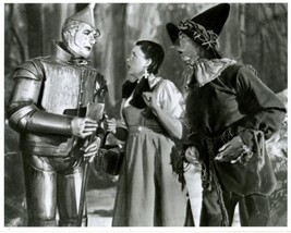Wizard of Oz Ray Bolger Judy Garland Jack Haley 8x10 Photo M6953 - $9.79