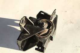 2000-2005 TOYOTA CELICA AT LEFT DRIVER SIDE ENGINE MOTOR / TRANSMISSION MOUNT image 4