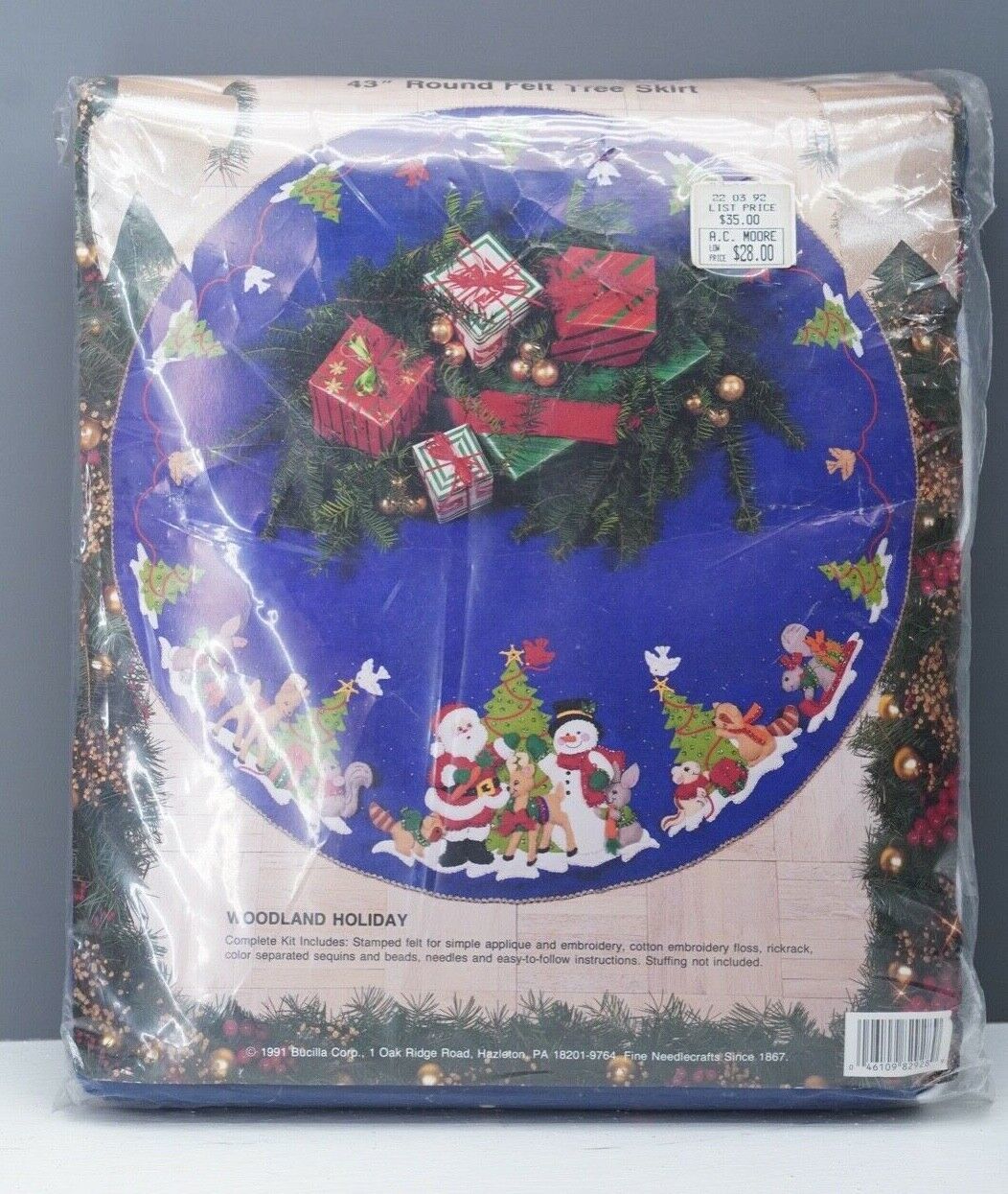 New Bucilla 43" in Round Felt Tree Skirt - Woodland Holiday - 1991 Vintage - $102.47