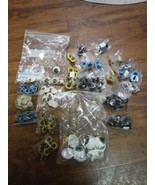 Large Mixed Lot of Vintage Animal Eyes Googly Eyes Solid Eyes - $376.14 MXN