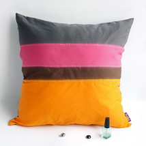 [Vivid Day] Knitted Fabric Pillow Cushion - £19.33 GBP