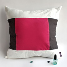 [Sweet Lovers] Knitted Fabric Pillow Cushion - £19.17 GBP