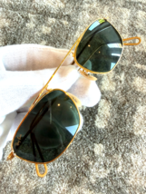 NEW VINTAGE B&amp;L RAY BAN GOLD SIDESTREET SUNGLASSES MADE IN USA - $250.00