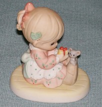 Precious Moments-SHARING The Season With YOU- Hallmark Gold Crown- Girl w/Mouse - £5.54 GBP