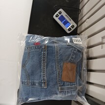 Levi's Premium Women's Blue Denim 80s Mom Distressed Jeans Size W26×L30 image 11