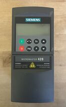 Siemens SE6420 MM420 INPUT:1 OR 3Φ, OUT: 3Φ 1 HP 3.9 A 230V, USED TESTED... - $125.00