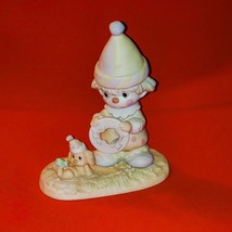 Precious Moments 6&quot; &quot;The Lord Will Carry You Through&quot; Figurine 1985 - $9.44
