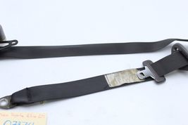 00-01 TOYOTA CELICA FRONT RIGHT PASSENGER SEAT BELT RETRACTOR Q7374 image 4