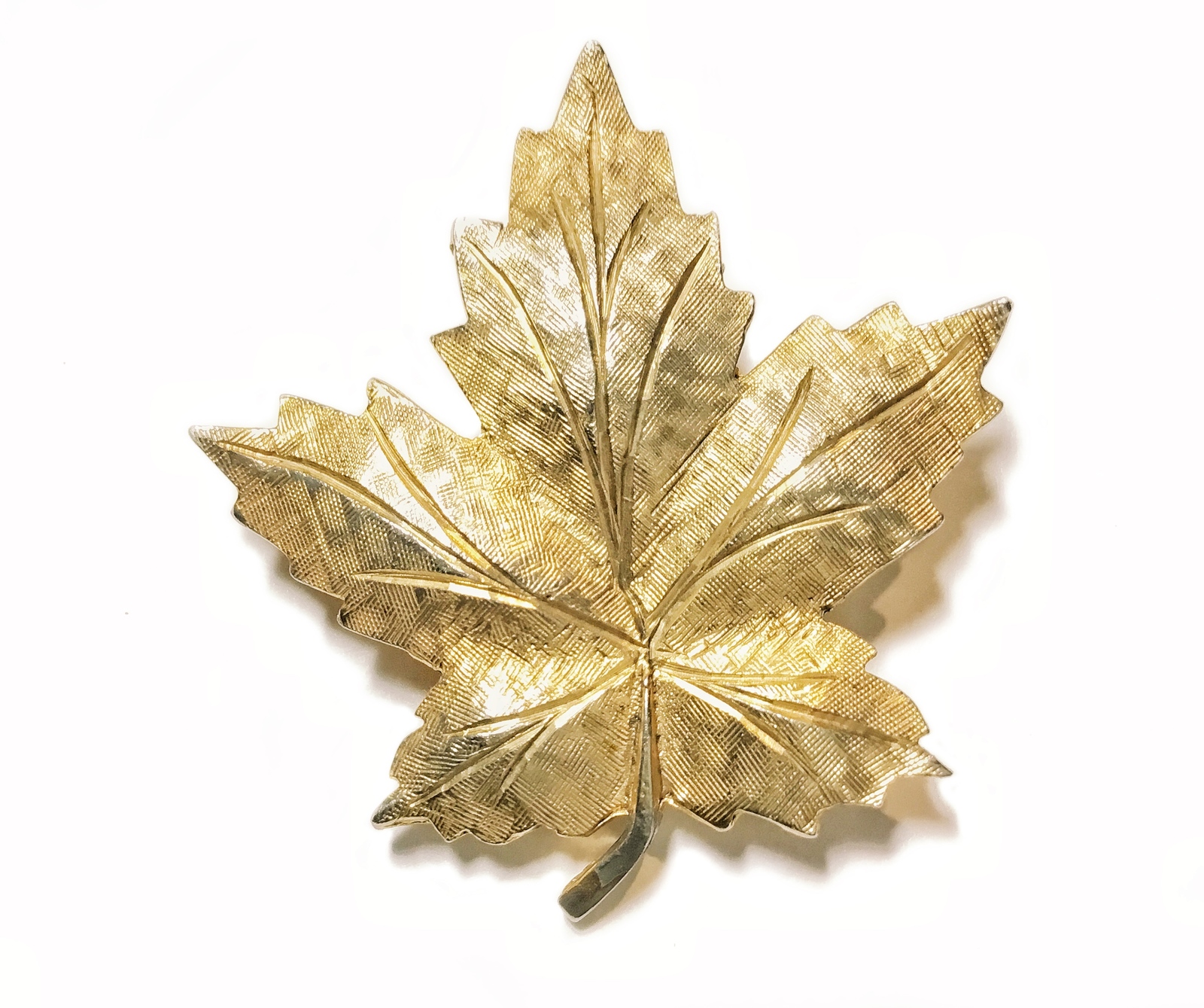 Primary image for Vintage 1960s Keyes of Canada Gold Plated Maple Leaf Brooch with Florentine Fini