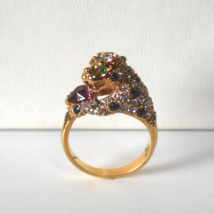 Vintage Signed Rhinestone Leopard Ring Holding Purple Rhinestone Heart S... - £35.52 GBP