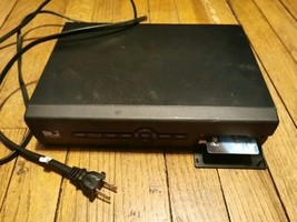 Direct TV Model D12-100 Satellite Receiver With Power Cord and Card - $264.86 MXN
