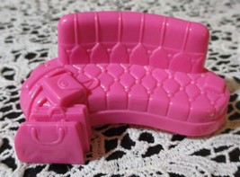 Fisher Price Sweet Streets Hotel Pink Sofa Couch &amp; Luggage - £6.02 GBP