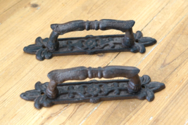 2 Cast Iron Antique Style Barn Handles Gate Pull Shed Door Handles Pulls... - £19.65 GBP