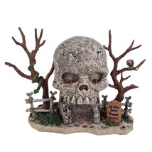  Spooky Town Lemax Skull Archway Village 33409A Halloween Accessory Retired - $12.73