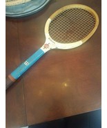 Vintage Wilson Tennis Racket - $572.27 MXN