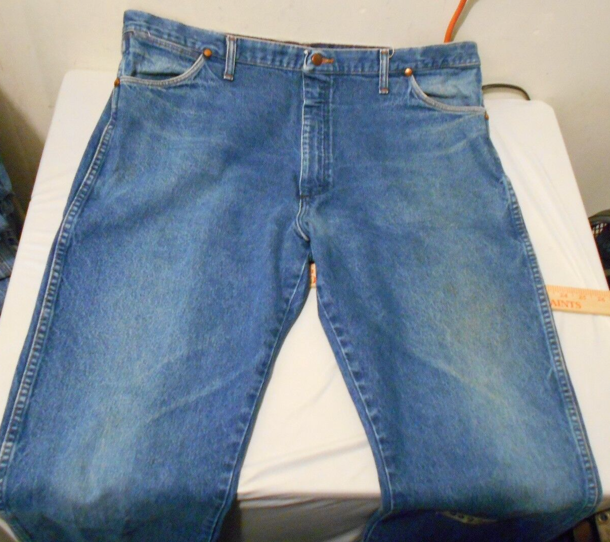Wrangler Men&#39;s Cowboy Cut® Original Fit Prewashed Indigo Blue Jeans 13MWZPW - $23.21