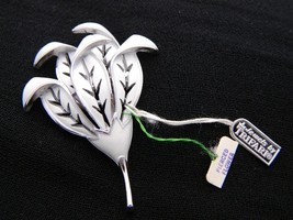 Vtg Crown Trifari Silver Tone White Enamel Flower Pin Brooch With Tags - $49.01