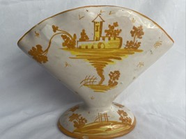 Mid-century Modern Artico Fiorentino Italy Potter Fan Shaped Napkin Holder Vase - £8.92 GBP