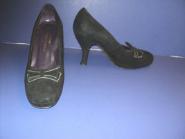 Donald J Pliner Couture Heels Size 7 M Black #106 Dame Suede Bow Pumps Shoes - $67.68