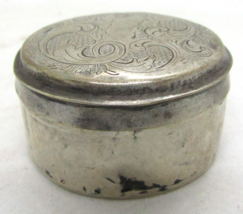 Antique Engraved Sterling Silver Round Pill Box 15.6g  - £179.13 GBP