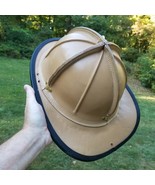 vintage leather fire fighter helmet beige - $18,375.07 MXN