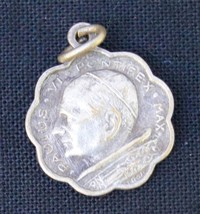 Vintage Religious Medallion Pendant Pope Maximus - $8.90
