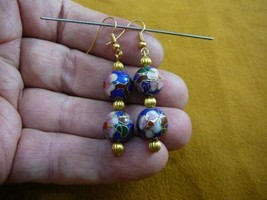 (ee613-81) 12 mm Dark Blue pink flower CLOISONNE 2 bead gold dangle EARRINGS - £14.14 GBP