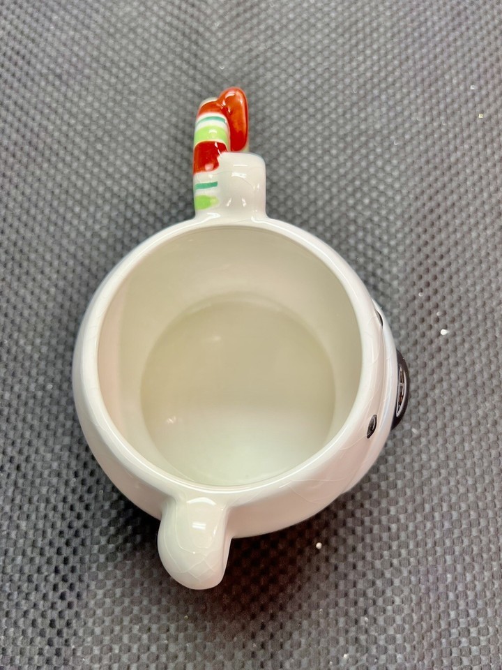 Vintage 3D Polar Bear Mug With Scarf Handle Ceramic Item image 5