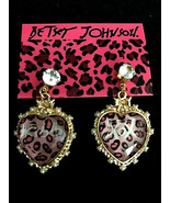 Betsey Johnson Gold Alloy XOX KISS Heart Dangle Post Earrings - £8.64 GBP
