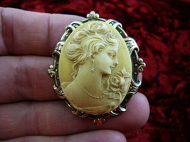 (cm43-30) LADY ROSE roses Pine Resin yellow CAMEO jewelry Pin pendant necklace - £26.14 GBP