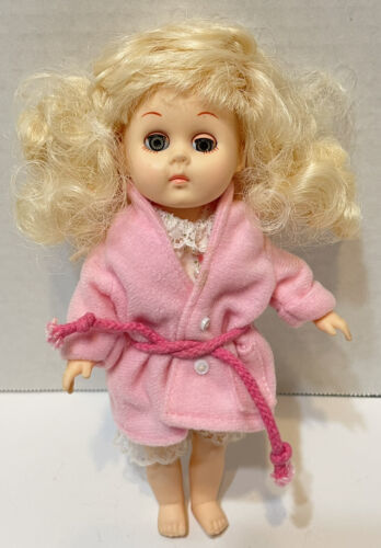 Vintage Dakin 1984 Vogue Doll with Original Pajamas Robe Sleepy Eyes 8" Blonde - £12.43 GBP