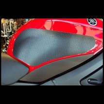 TechSpec Yamaha 2003-2005 R6 2006-2010 R6S Snake Skin Tank Grips - $1,508.90 MXN