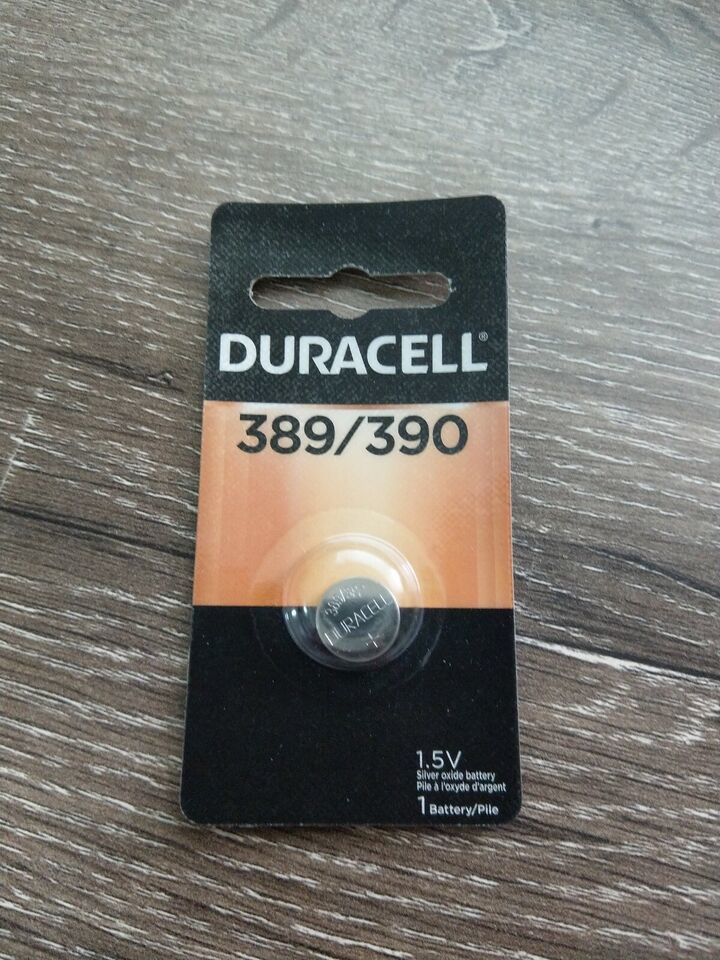 1 Duracell 389/390 SR1130SW Silver Oxide Battery. New
