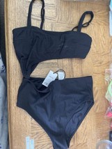 Shade And Shore Womens Bathing Suit Size M Bag 116 - $39.55