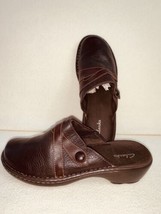 Size 7M Clarks Brown Mule Clogs Slip On Shoes Womens  Leather Upper 80786 - £19.21 GBP