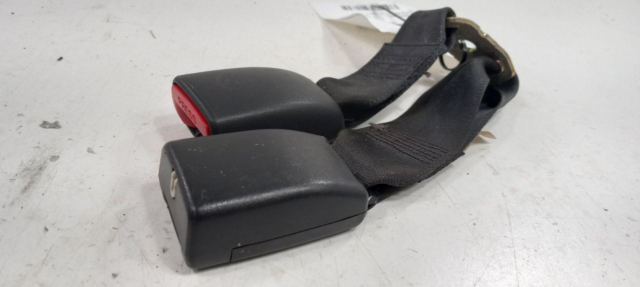 Scion XA Seat Belt Buckle Latch Right Passenger Rear Back 2004 2005 2006 - $41.15 CAD