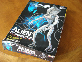Independence Day Alien Exoskeleton 1:10 Model Kit #77312 Lindberg - 1996 - $25.23