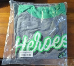 2018 ECCC Emerald City Comic Con XL Raglan Heroes Shirt New Bagged - £17.50 GBP