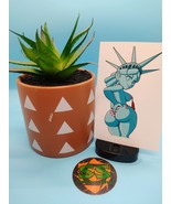 (4.5 Inches) Statue of Liberty (Thicc #2) - Water-Resistant Vinyl Sticker - $8.25 CAD