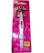 New Revlon Limited Edition Collection BARBIE Fearless Tweezers - $195.21 MXN
