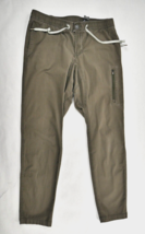 Vuori  Ripstop Climber Pants Green Tapered Gusseted Crotch Outdoor Mens ... - £39.61 GBP