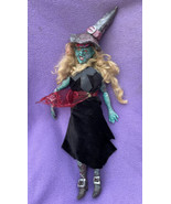 Mexican Outside Folk Art Delightfully Funky Green Old Witch Doll - £31.47 GBP