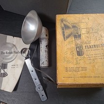 Kodak Flasholder + Standard Bracket In Original Box With Manual Untested... - £11.79 GBP