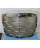 1965 Original Mercedes Bentz 300E Grille w/Porcelain Badge Very Good Con... - $159.99