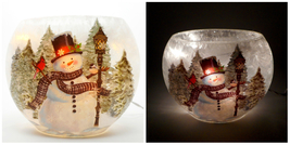 Snowman at Light Post 8&quot; Pre-Lit Oval Glass Vase - £97.28 GBP