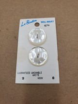 La Bouton Round 7/8in  22mm White Buttons 2 Hole on Card Unused Blumenth... - $4.90