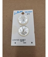 La Bouton Round 7/8in  22mm White Buttons 2 Hole on Card Unused Blumenth... - £3.85 GBP