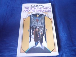 C.S. Lewis The Lion, The Witch, And The Wardrobe Paperback - £6.04 GBP