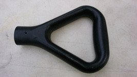 24BB56 D-HANDLE FROM SNOW SHOVEL, 7-1/2&quot; X 5-3/4&quot;  X 1-1/4&quot;, SMOOTH BLAC... - £4.60 GBP