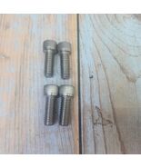 March Performance 2033 For Ford 5.0L Serpentine Crankshaft Pulley Bolts ... - €19,42 EUR